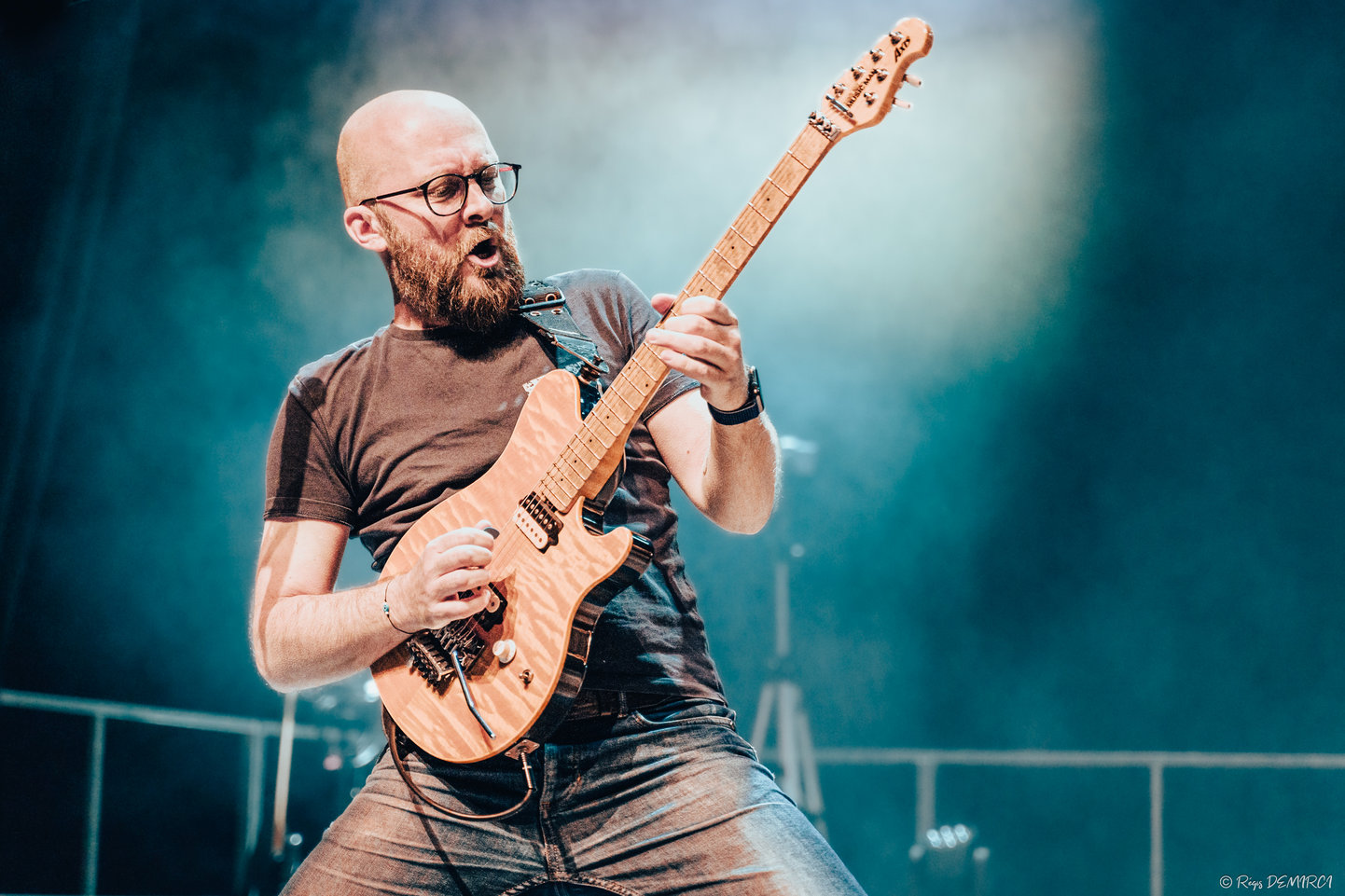 Olivier Viac Guitariste The Enders Croisee des arts St Maximin